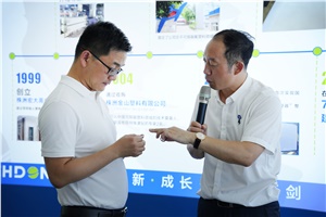 株洲市委常委、市政府副市長劉亞亮一行蒞臨宏大調(diào)研指導(dǎo)